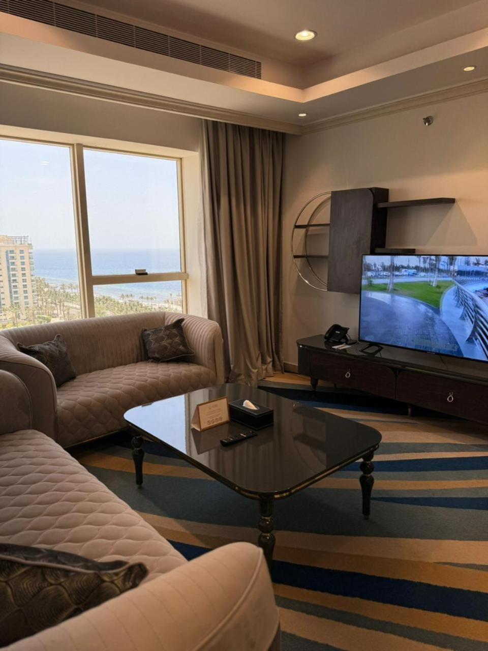 Seafront Luxury Suites Jeddah Corniche Exterior foto